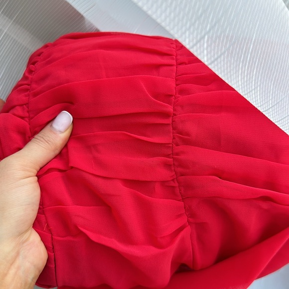 Dress - Picture 13 of 13